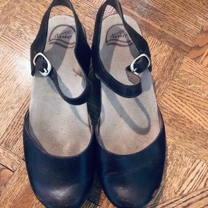 Danskos wedges with strap